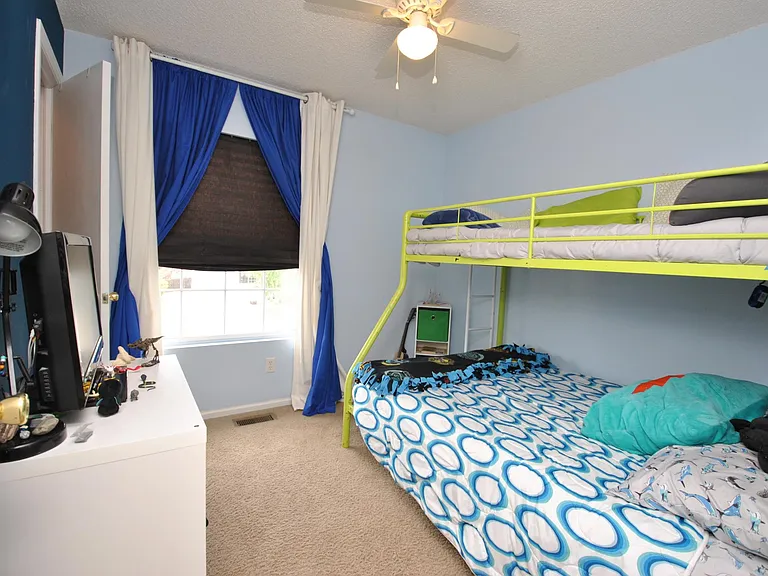 6652 Cache Dr — Photo 8