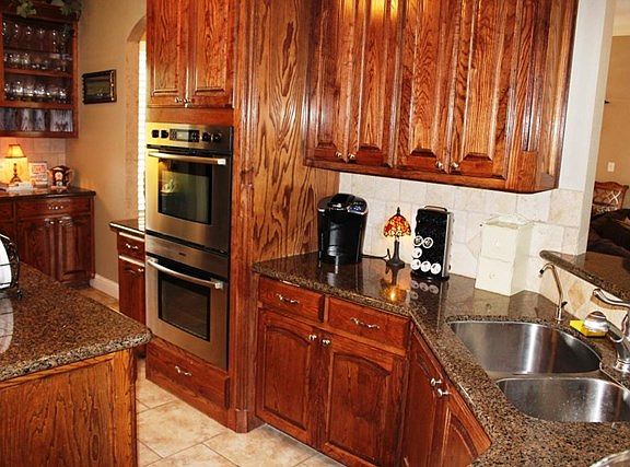 4th image of 1905 Jadewood Dr