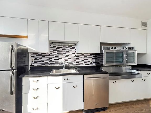2nd image of 12520 Edgewater Dr APT 710