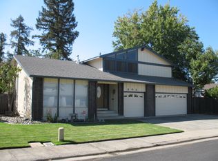 803 Cottonwood Dr, Roseville, CA 95661