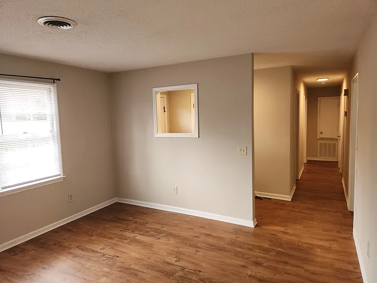 502 Millhouse Rd — Photo 7