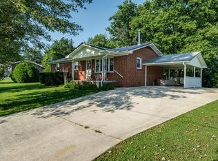 476 Wallace St, Doyle, TN 38559