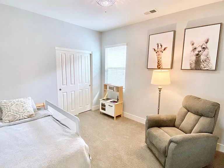 1063 1/2 Sea Glass Way — Photo 19