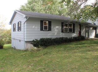 704 Terrace Hill Dr, Corning, IA 50841
