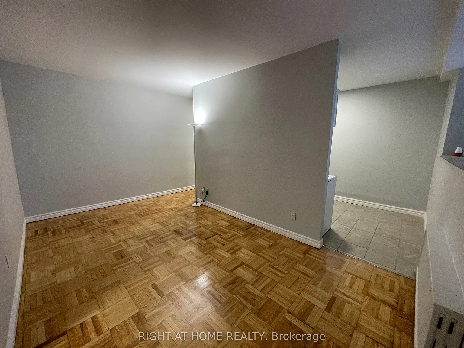 2 bed, $2,000 — Photo 3