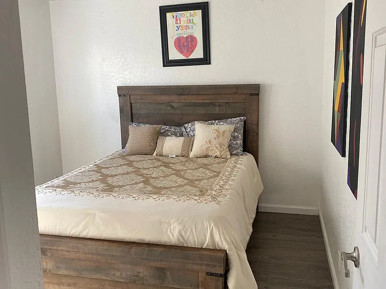 8438 E San Miguel Ave — Photo 7