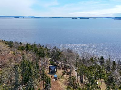 197 E Shore Drive, Islesboro, ME, 04848