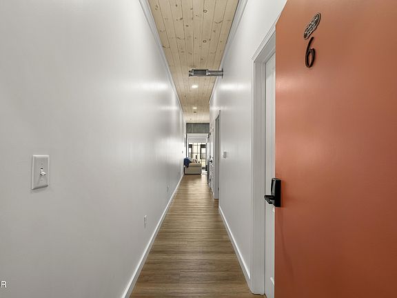 3rd image of 118 Court Ave #6
