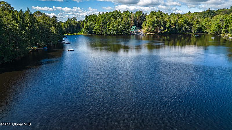 5th image of 72 Lake Camp Way