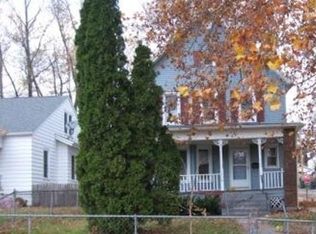 1316 W 12th St, Davenport, IA