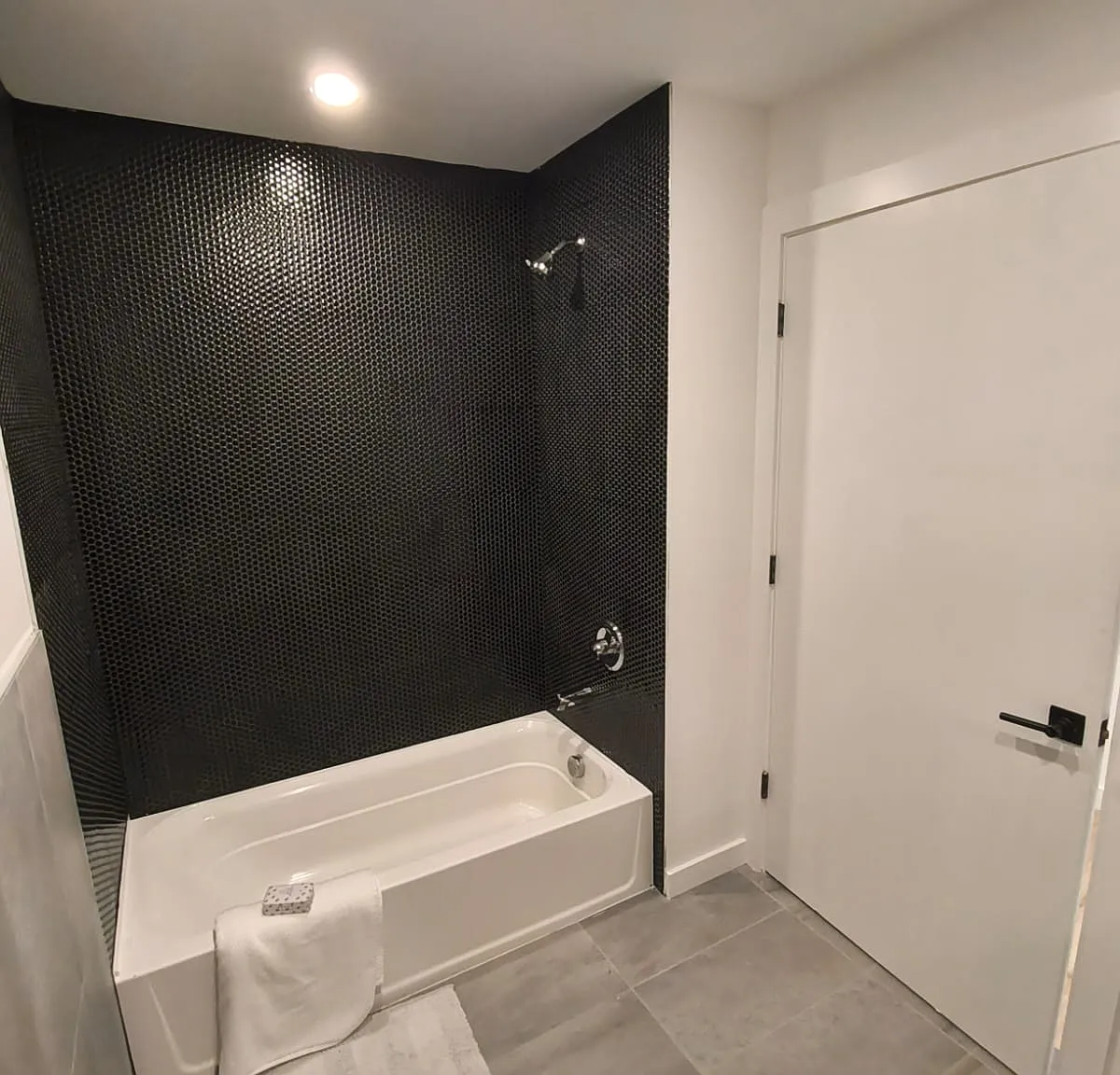 1 bed, $2,177 — Photo 1