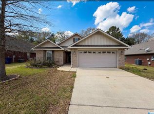 316 Vincent St, Alabaster, AL 35007