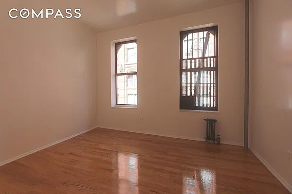 Rented by Compass | media 16