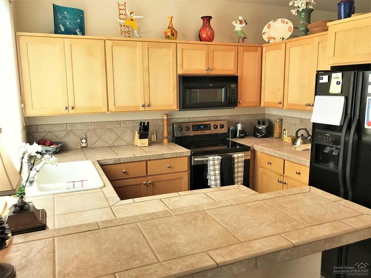 1293 Highland View Loop — Photo 3