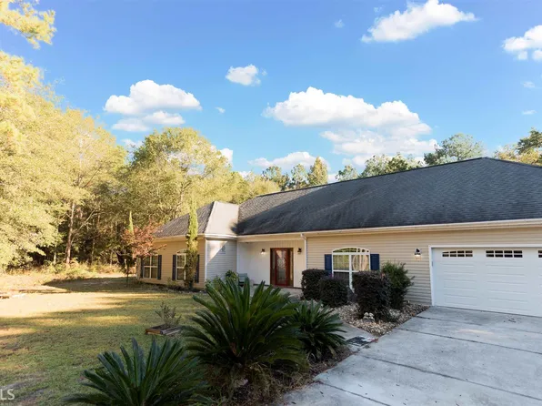 819 Bay Tree Ln, Statesboro, GA 30458