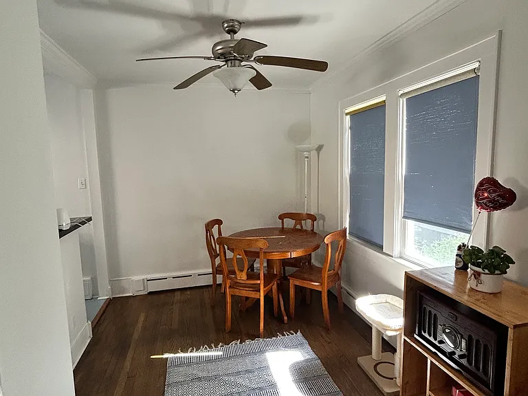 38 Glenwood Blvd — Photo 2