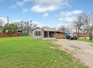 443 Beverly Rd, Azle, TX 76020