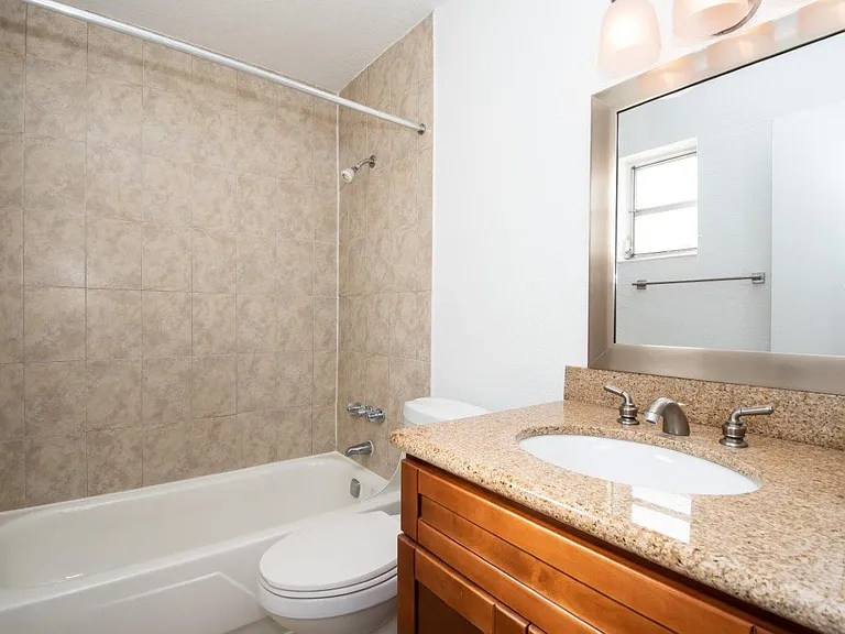 Legacy Harbour Key — Photo 19