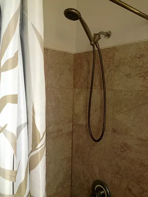 Rented by Charles Coutinho LLC | media 36