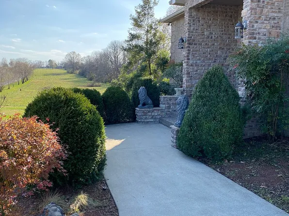 317 Vada Ln, Cadiz, KY 42211