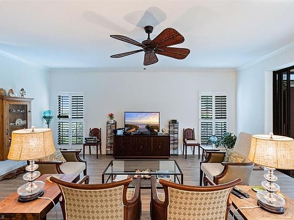 5th image of 764 Eagle Creek Dr Unit 101
