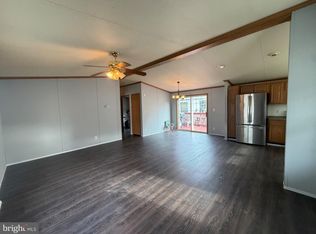 3410 Honeysuckle Ln, Middle River, MD 21220