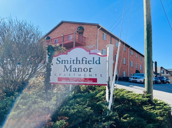 4 Bedroom, 2 Bath Apartment * 4-Person Rate $1375 1,2, and 3-Person Rate $1275*, 1013 Grove Ave, Radford, VA 24141