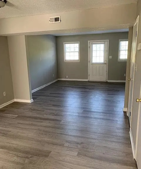 1544 Ashland Dr #C — Photo 5