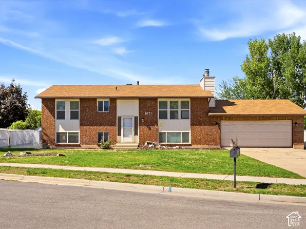 1871 N 1225 W, Clinton, UT 84015