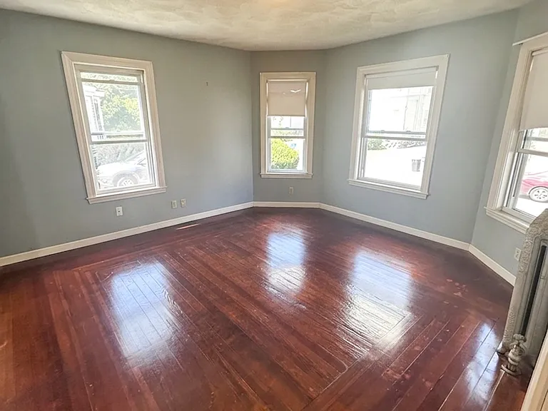 219 Brown St #1 — Photo 4