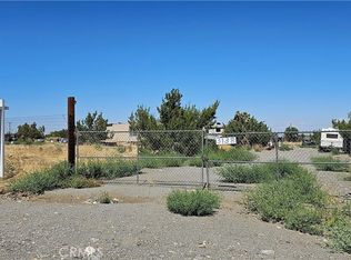 3138 White Fox Trl, Phelan, CA 92371