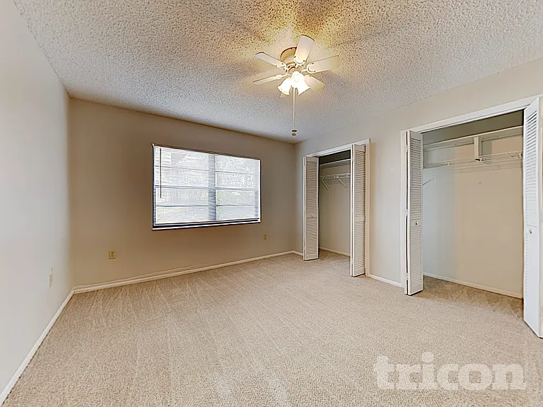 10457 Laval St — Photo 13