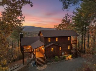 136 Oasis Dr, Blue Ridge, GA 30513