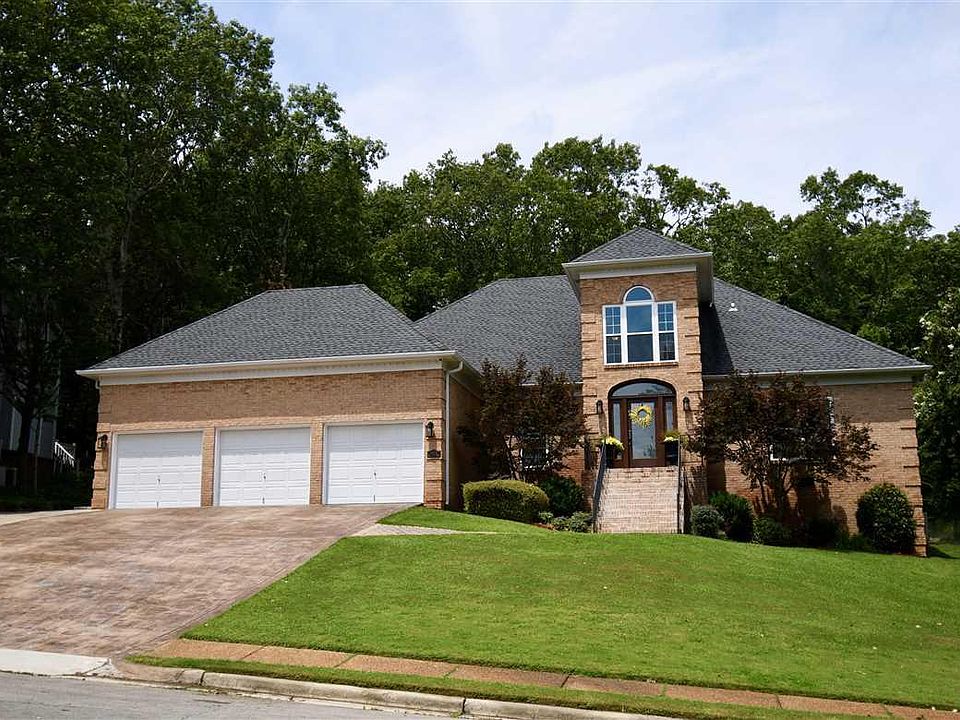 1st image of 10023 Windy Wood Dr SE