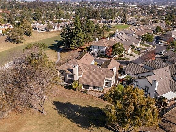 3rd image of 1806 Spyglass Cir