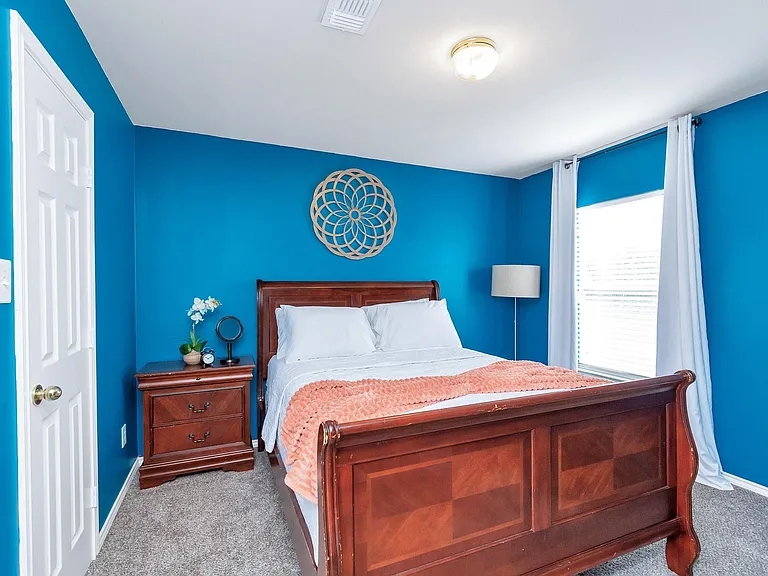 7410 Lake Run Ln — Photo 10