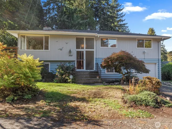 1027 S 112th Street, Seattle, WA 98168