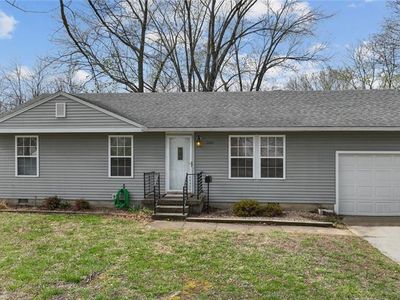 1008 S Elizabeth St, Nevada, MO, 64772