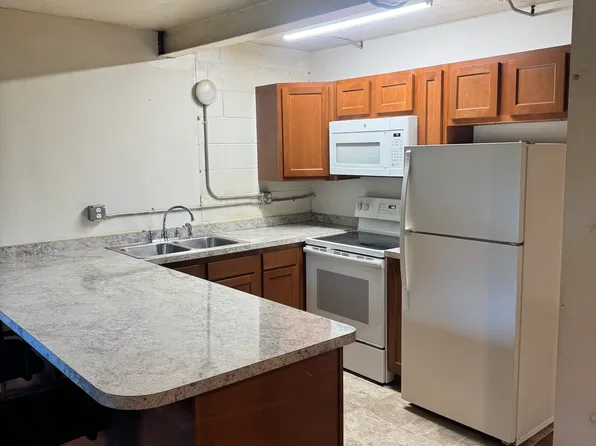 1224 1/2 College Park #1, Fairmont, WV 26554