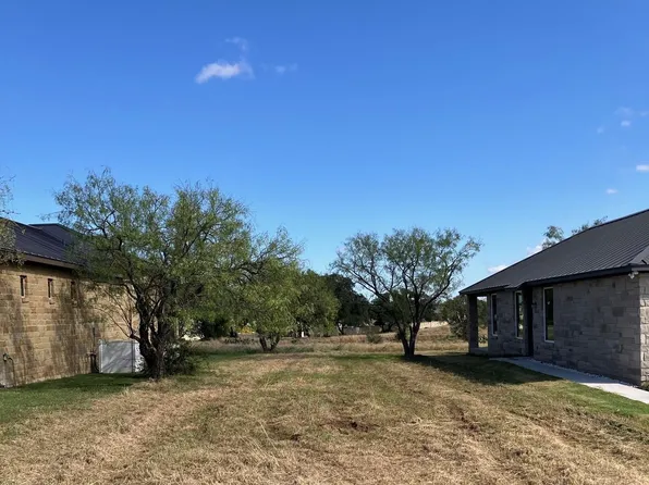 304 Parallel, Horseshoe Bay, TX 78657