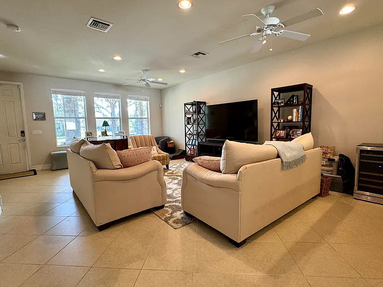 2758 Avalon Way — Photo 17