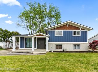 31306 Campbell Rd, Madison Heights, MI 48071