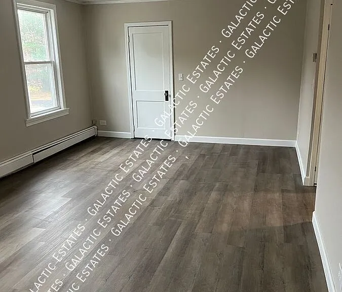 389 Boynton St #2 — Photo 9
