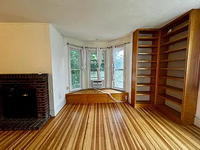 3 bed, 1261 sqft, $4,000 — Photo 3