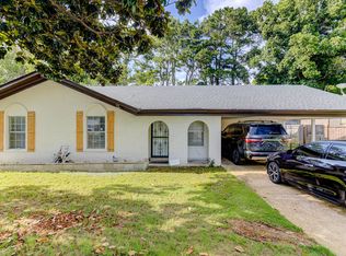 6044 Raintree Dr, Memphis, TN 38115