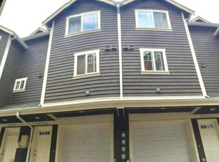 12333 10th Pl NE APT B, Seattle, WA 98125