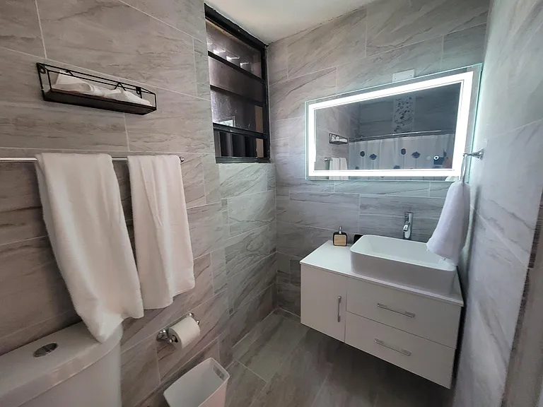 2310 Calle Laurel #1F — Photo 13