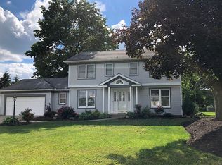 3321 Malory Cir NW, Canton, OH 44708