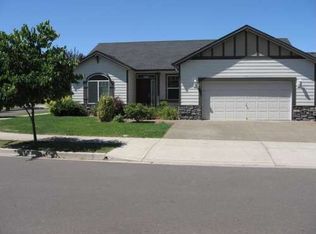 830 Hollow Way, Eugene, OR 97402