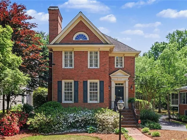 1138 Brookhaven Row NE, Atlanta, GA 30319